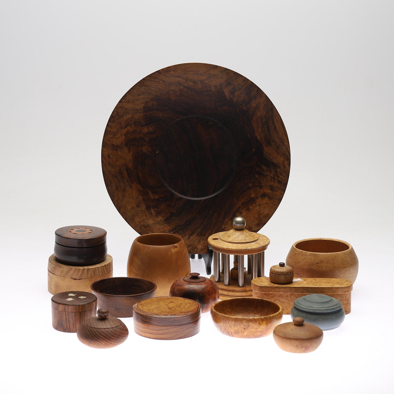 TRÆHÅNDværk, 16 stk., 1900-tallet.