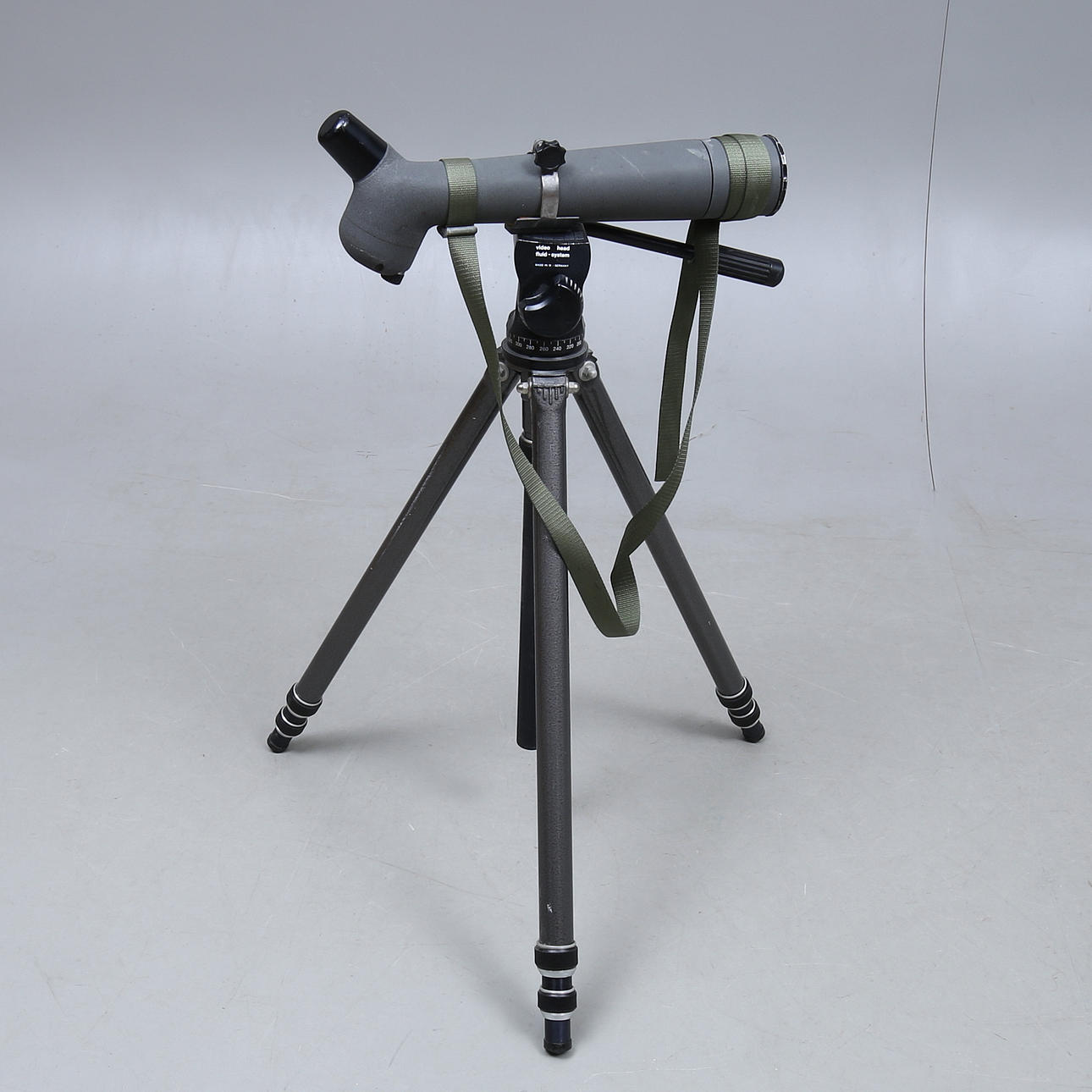 PRISMÁTICOS, trípodes Kowa, 20X y Bilora.