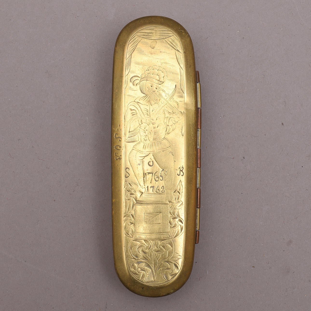 SNUSDOSA, mässing & koppar, 1700-tal.