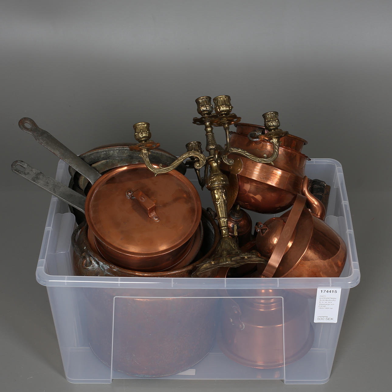 PARTI KOPPARFÖREMÅL/KOBJÄLLROR, 21 st, bl.a Wassbergs och E.M.&E, 1800/1900-tal.