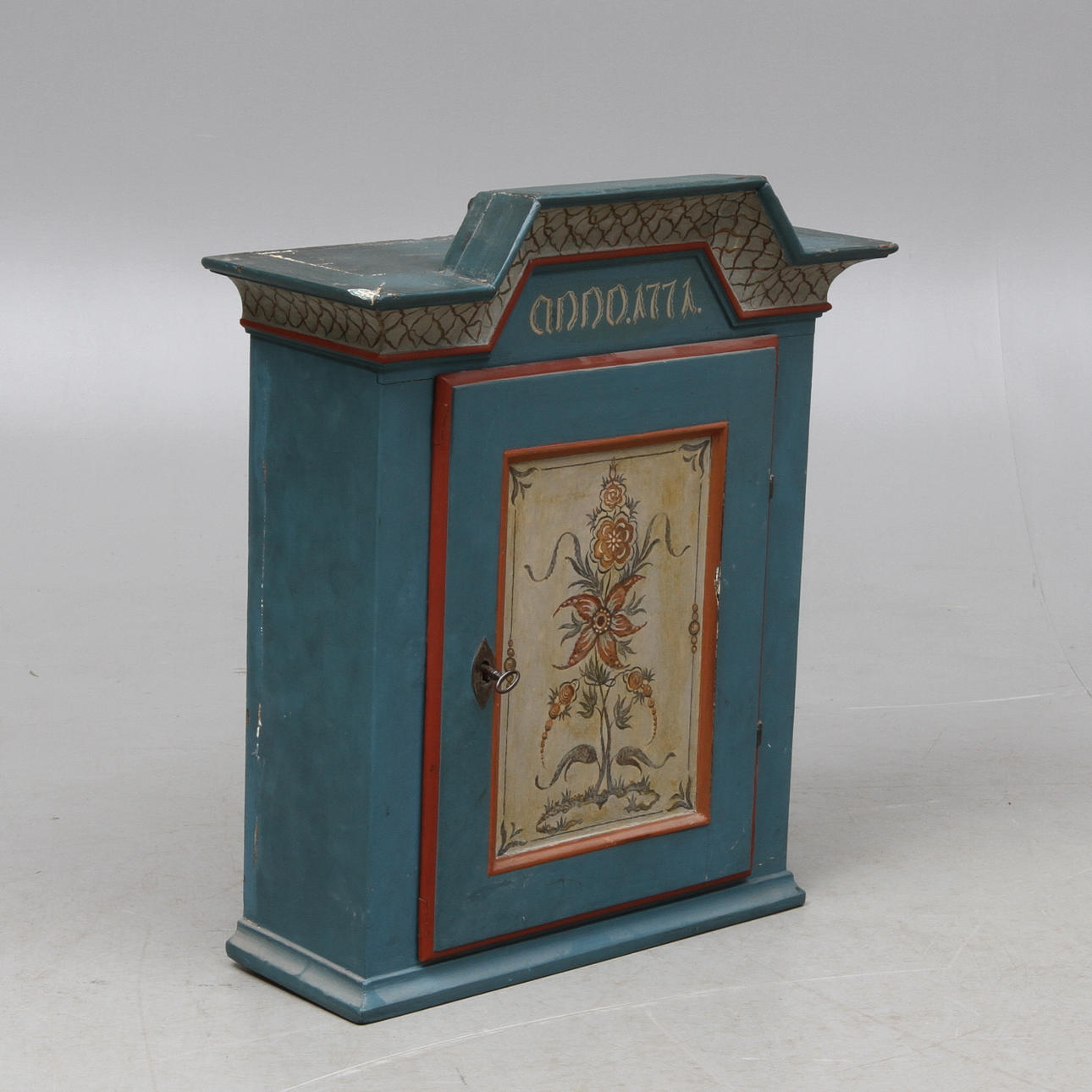 VÄGGSKÅP, Allmoge.