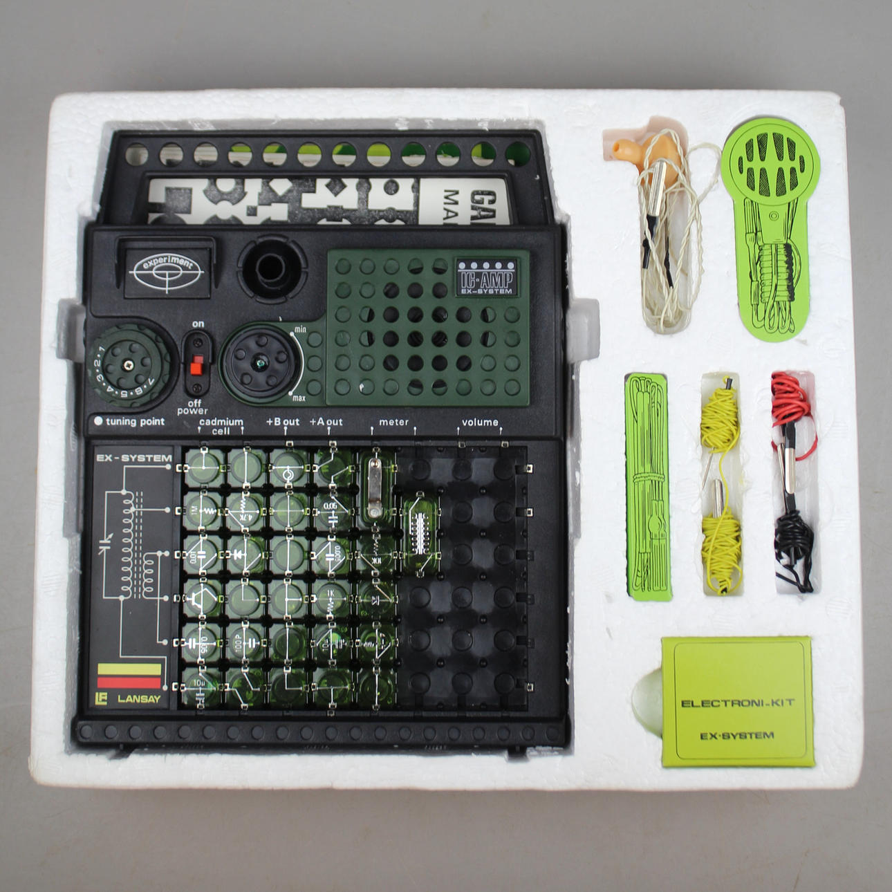 ELEKTRONIK experiment Gakken E X kit.