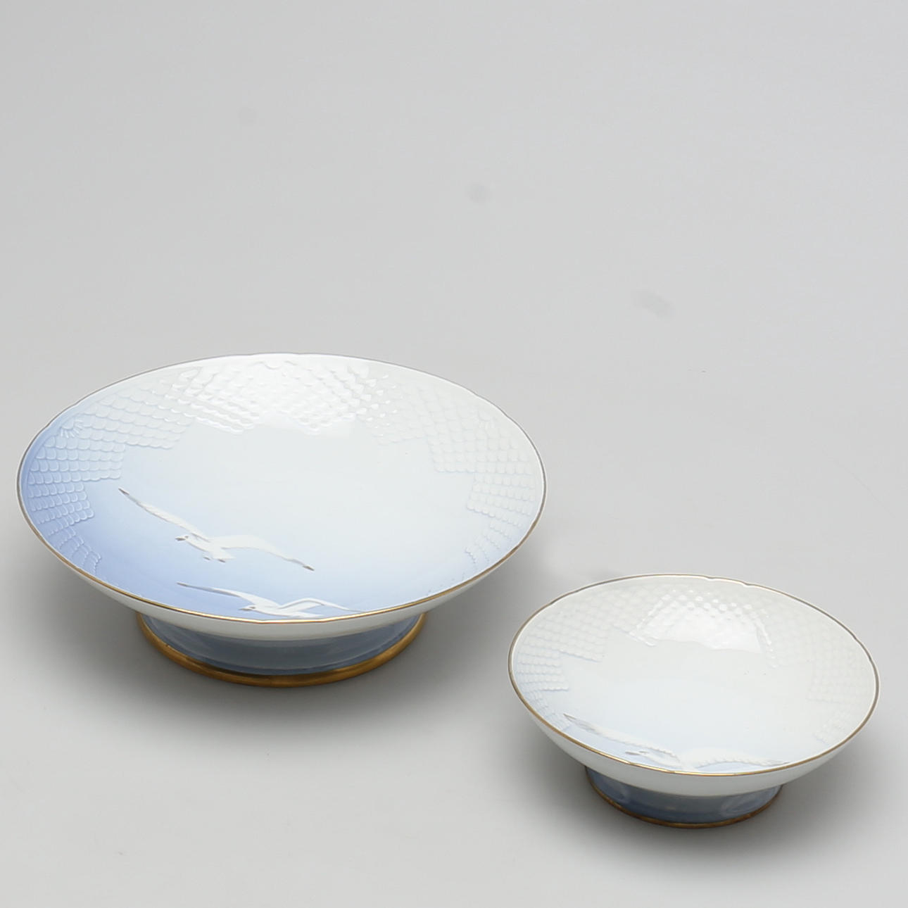 FAT PÅ FOT, 2 st, porslin, Blå Måsen, B&G, Danmark.