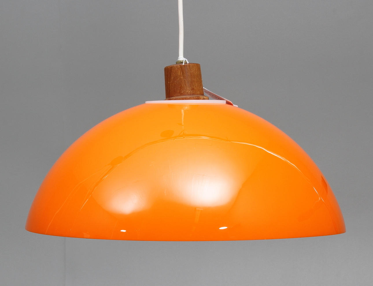 TAKLAMPA, Uno och Östen Kristiansson, Luxus, 1900-talets andra hälft. Höjd 21 cm.