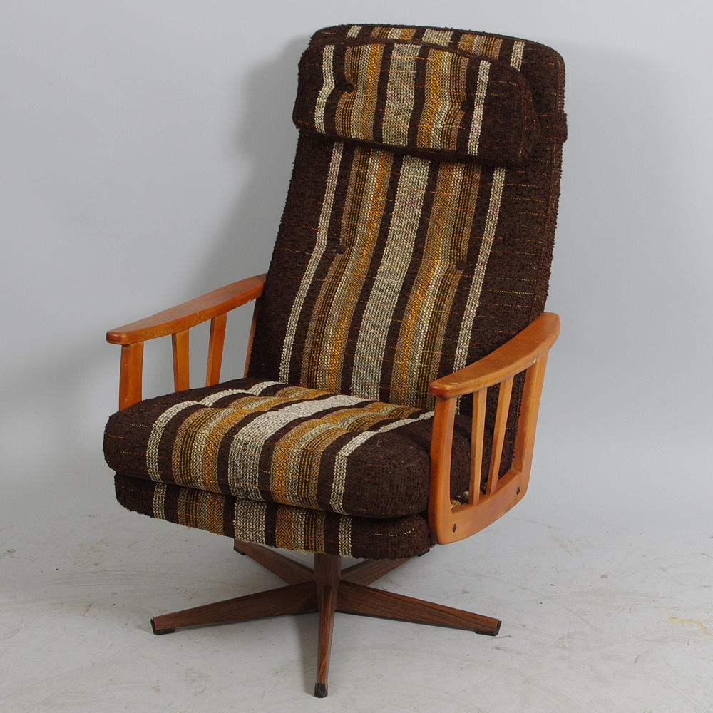 SNURRFÅTÖLJ, teak, 1960/70-tal.