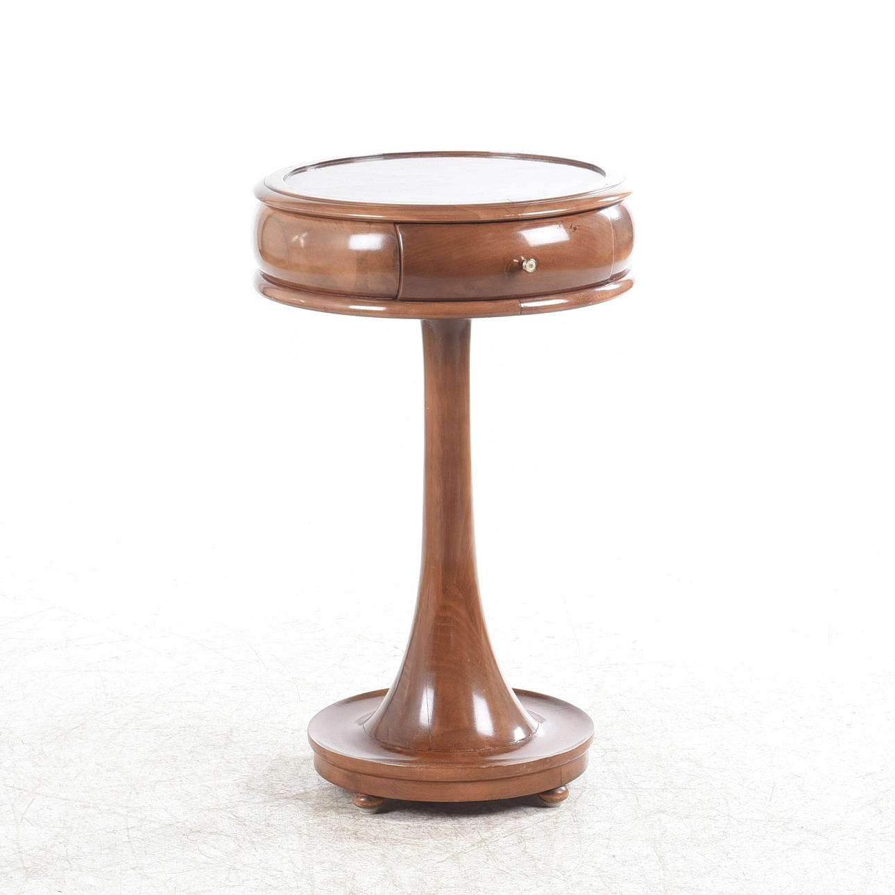 MESA PILAR estilo Art Deco.