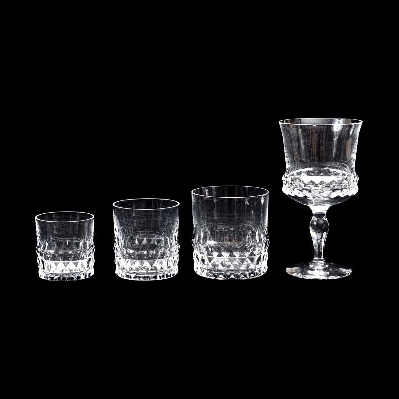 INGEBORG LUNDIN, "Silvia", 35 delar, glasservis.