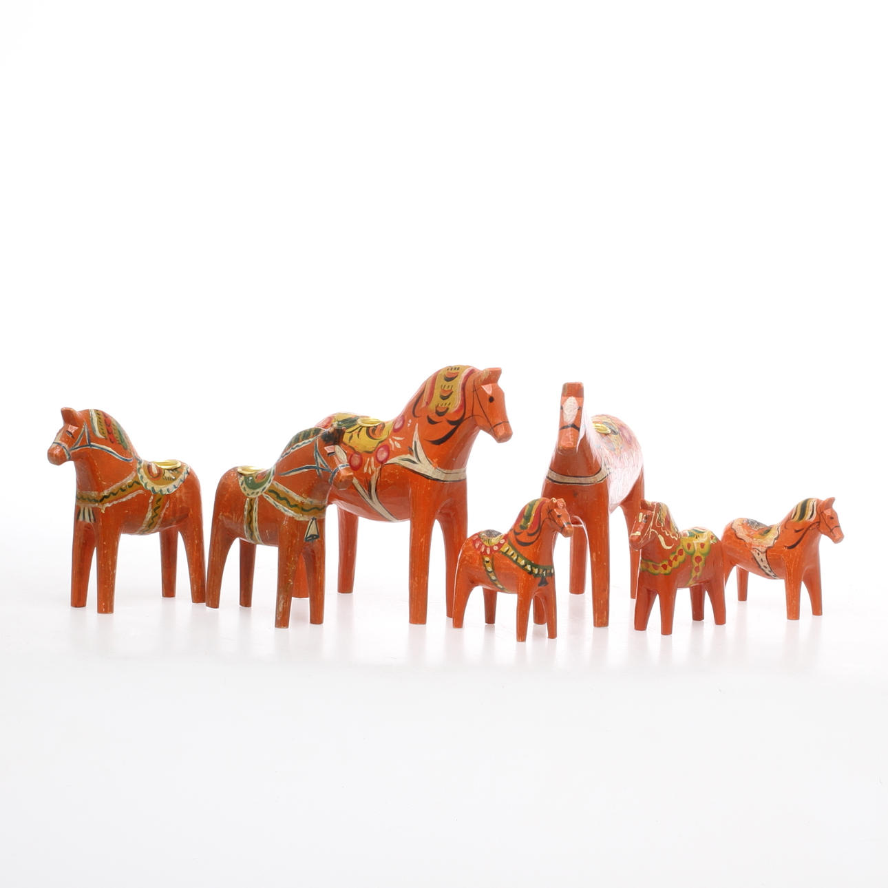 DALAHÄSTAR, 7 st, mestadels 1900-talets första hälft.