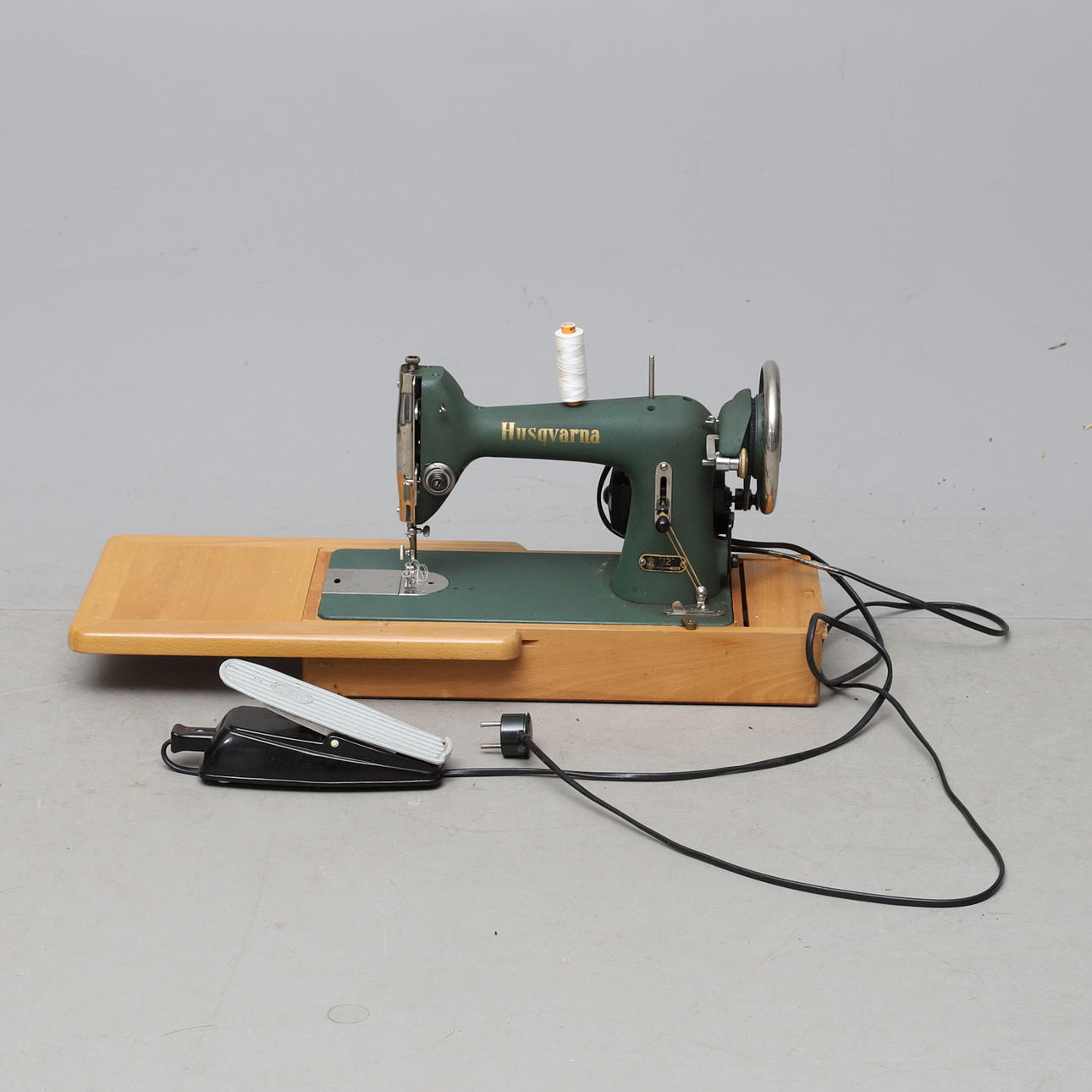 SEWING MACHINE, Husqvarna, 1900s.