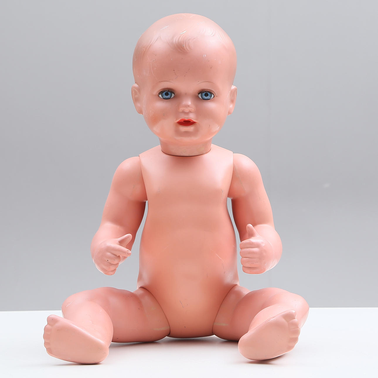 DOCKA, plast, sköldpaddsmärkt, 1950/60-tal.