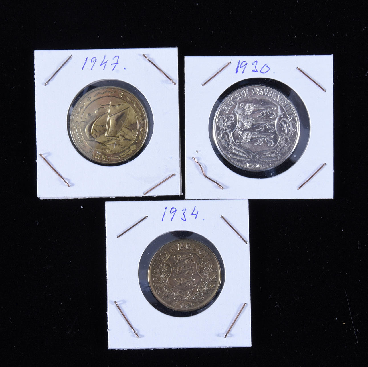 KOLIKOT, 3 kpl, sisältää hopeaa, Viro.