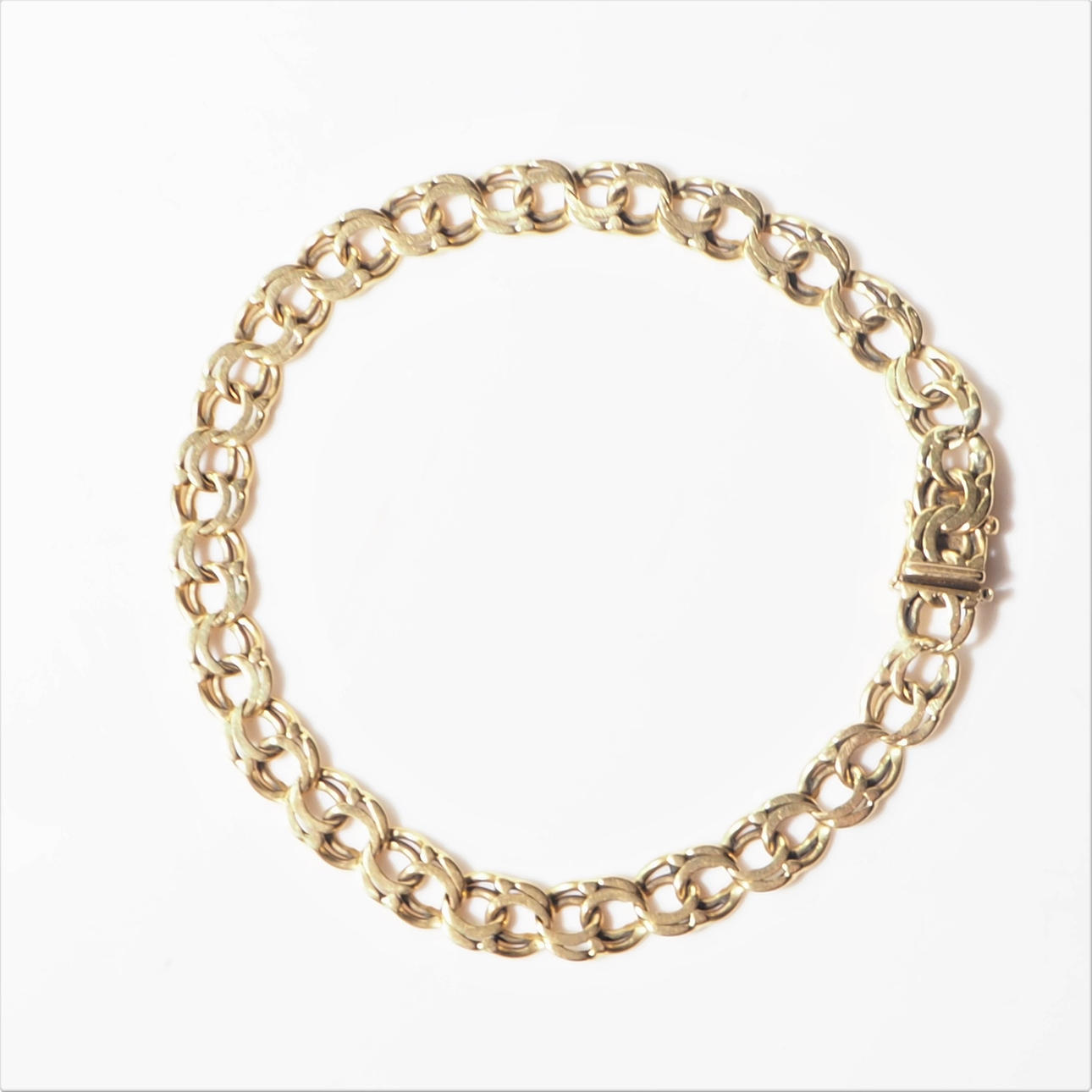 ARMBAND, Bismark, 18 k.