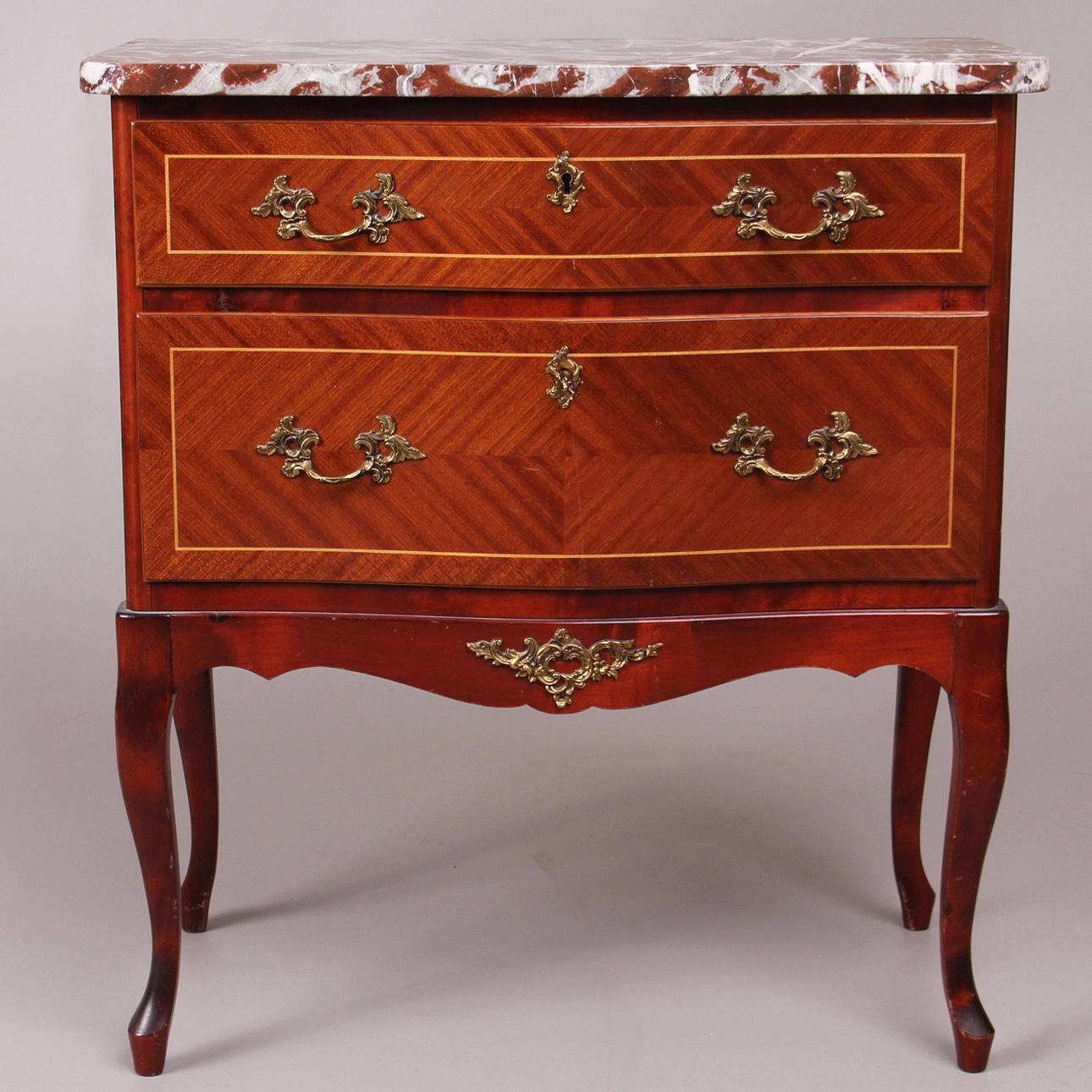 BYRÅ, rokokostil, Rydens Möbler AB, 1900-tal.