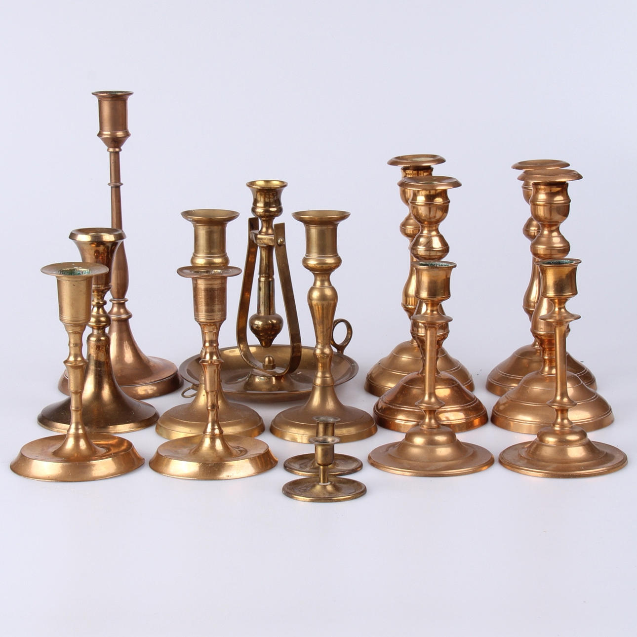 LJUSSTAKAR, 15 st. mässing/malm.