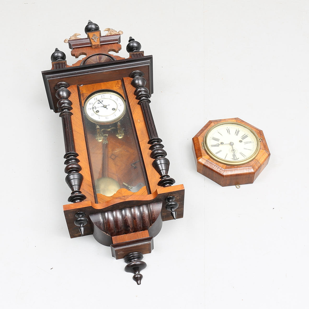 VÄGGUR, 2 st, 1800-talets andra hälft.