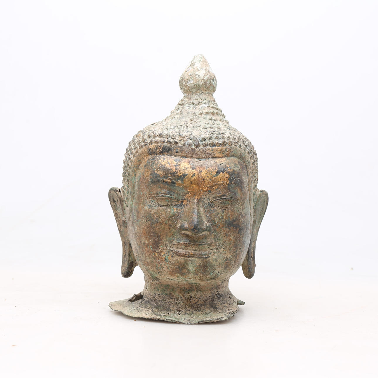 TIBETAN SCHOOL, PROBABLY 17TH CENTURY. Buddha-Kopf.
