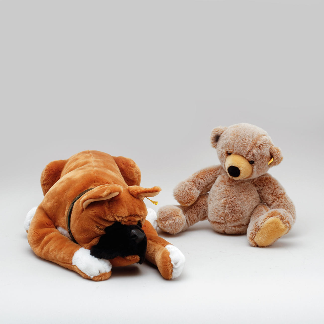 HUND och NALLEBJÖRN, Steiff.