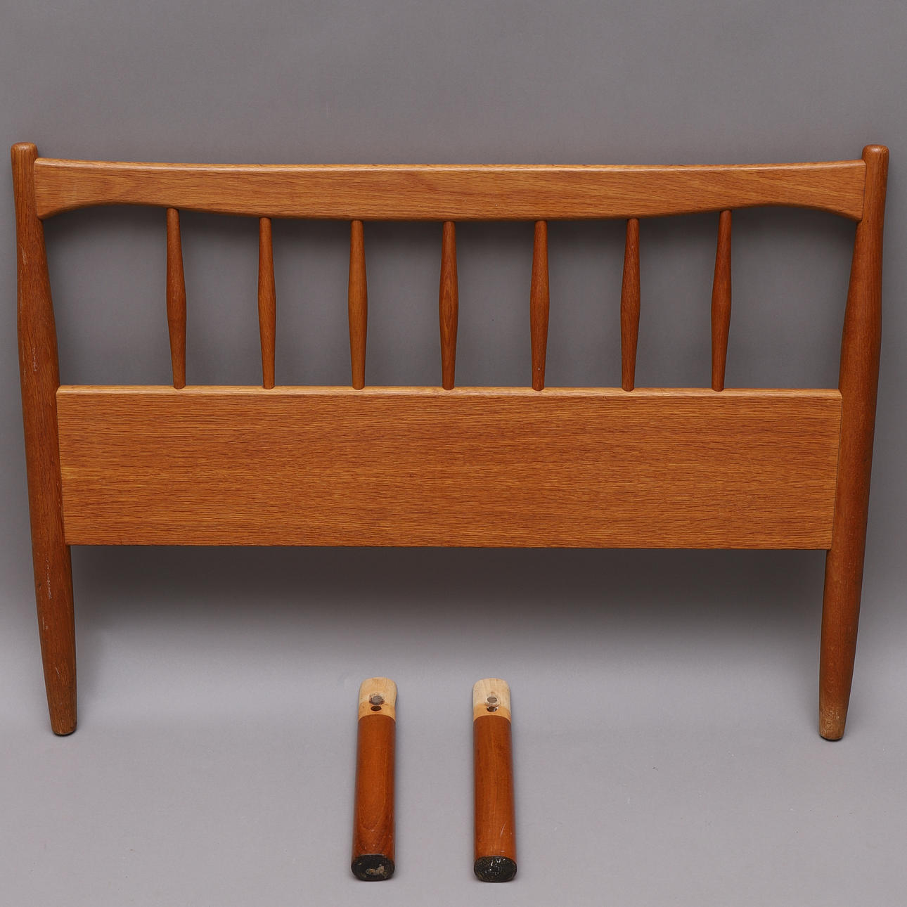SÄNGGAVEL & BEN, teak, för 90-säng.