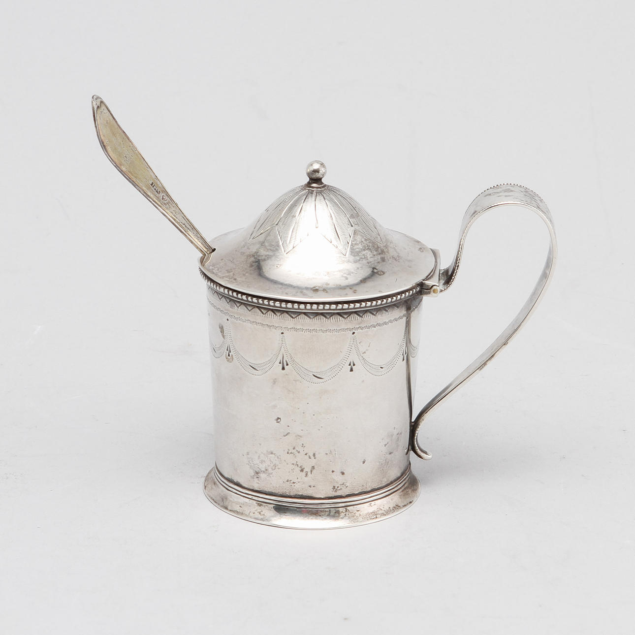 SENAPSKANNA, Göteborg 1814, silver,114 g.