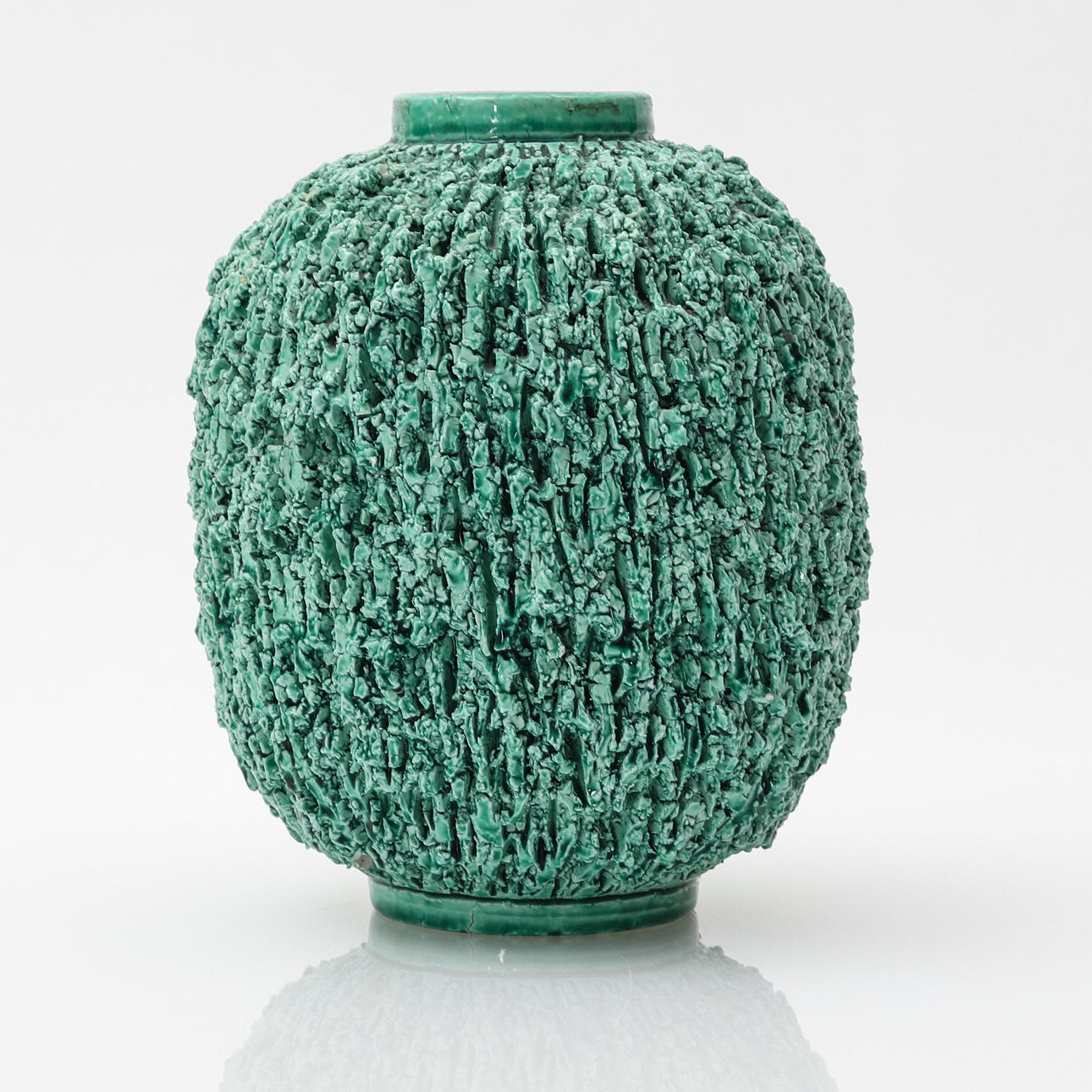 GUNNAR NYLUND. Vas/lampfot, "Igelkotte", Rörstrand.