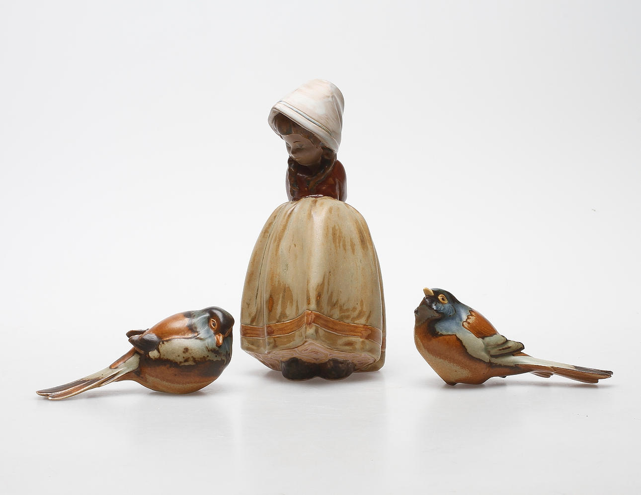 FIGURINER, 3 st, "Pessimisten och Optimisten", Bing & Gröndahl samt flicka Lladro.