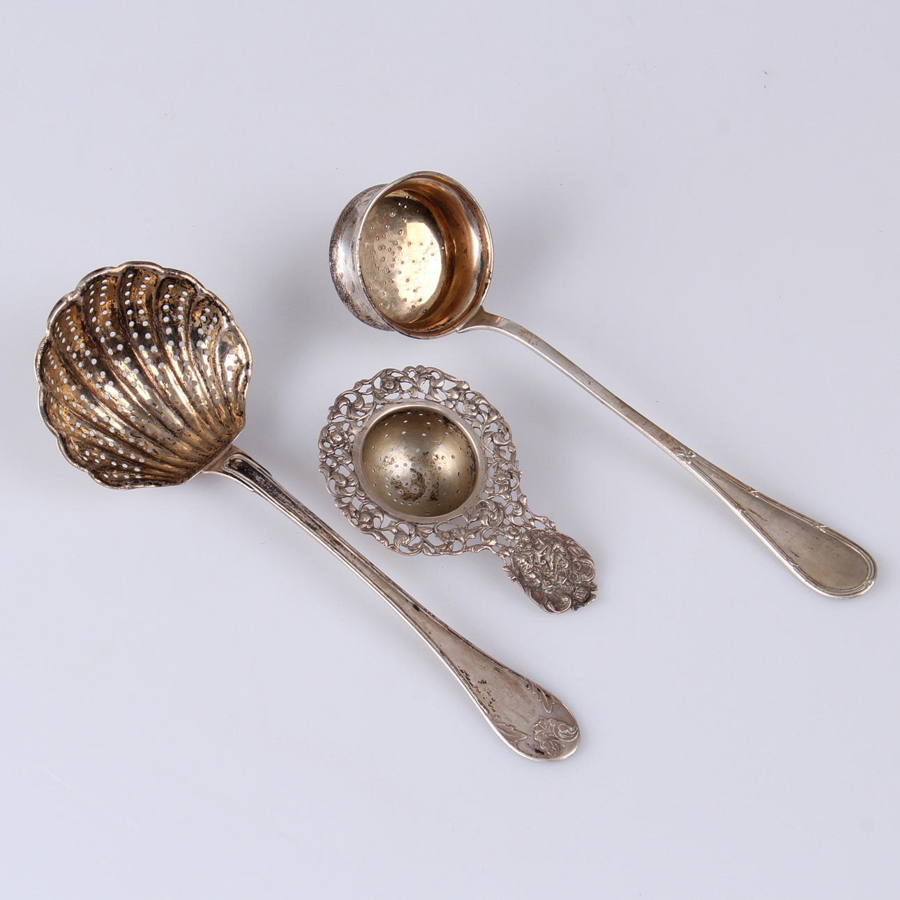 SOCKERSTRÖARE, samt tesil, 3 delar, Silver, 1800/1900-tal.