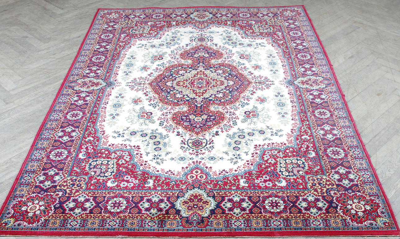 WILTONMATTA, 233 x 170 cm.