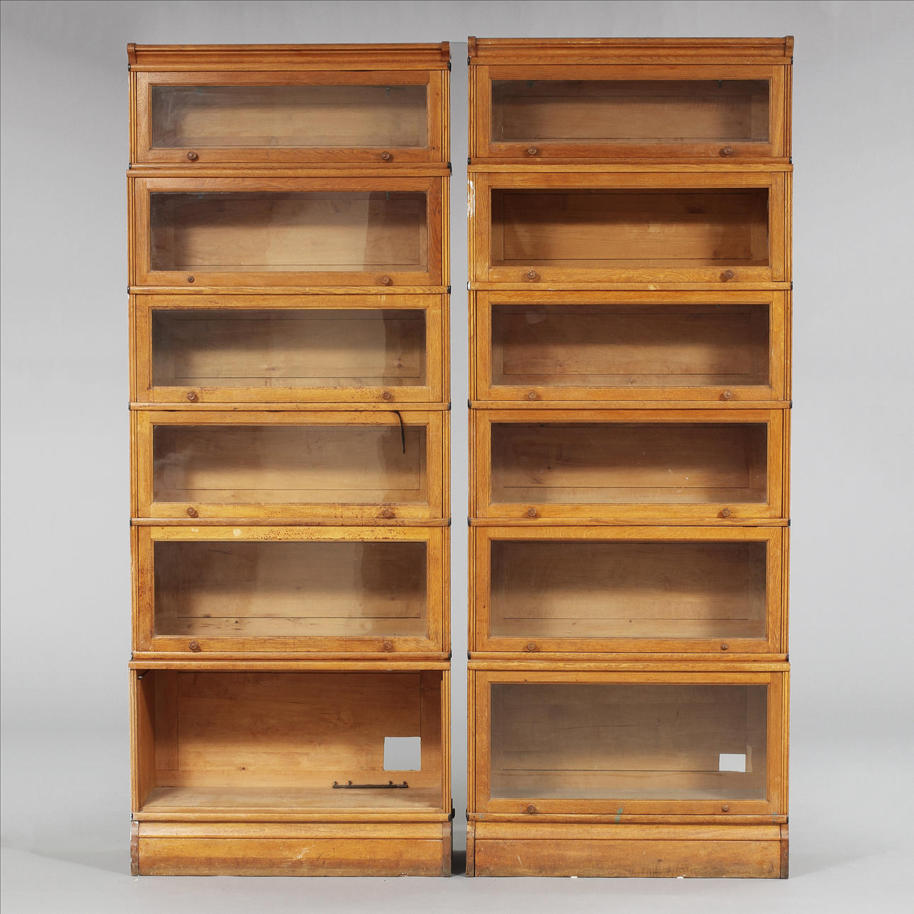 MUEBLE PARA LIBROS, década de 1900.