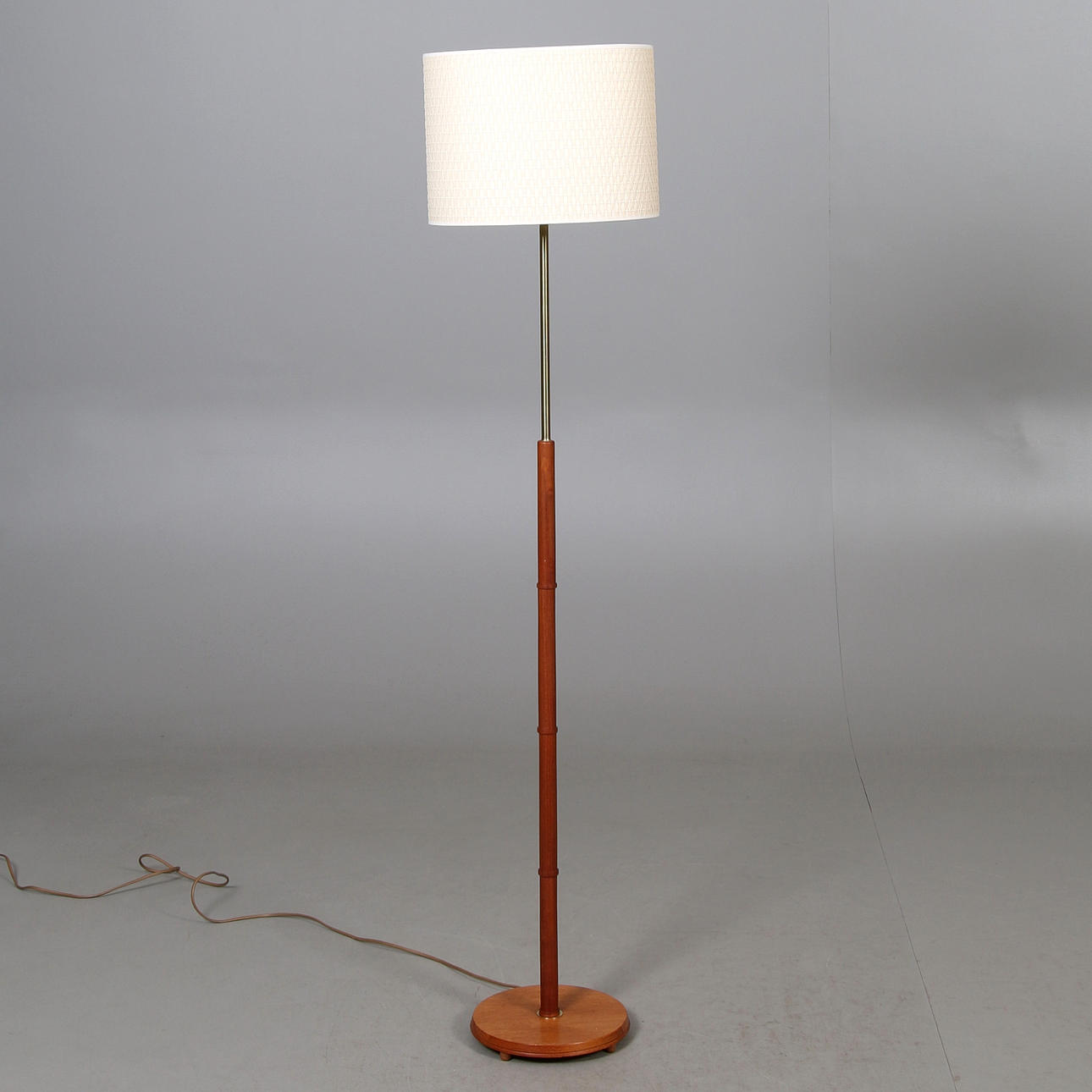 FLOOR LAMP, teak, 1960s / 70s.