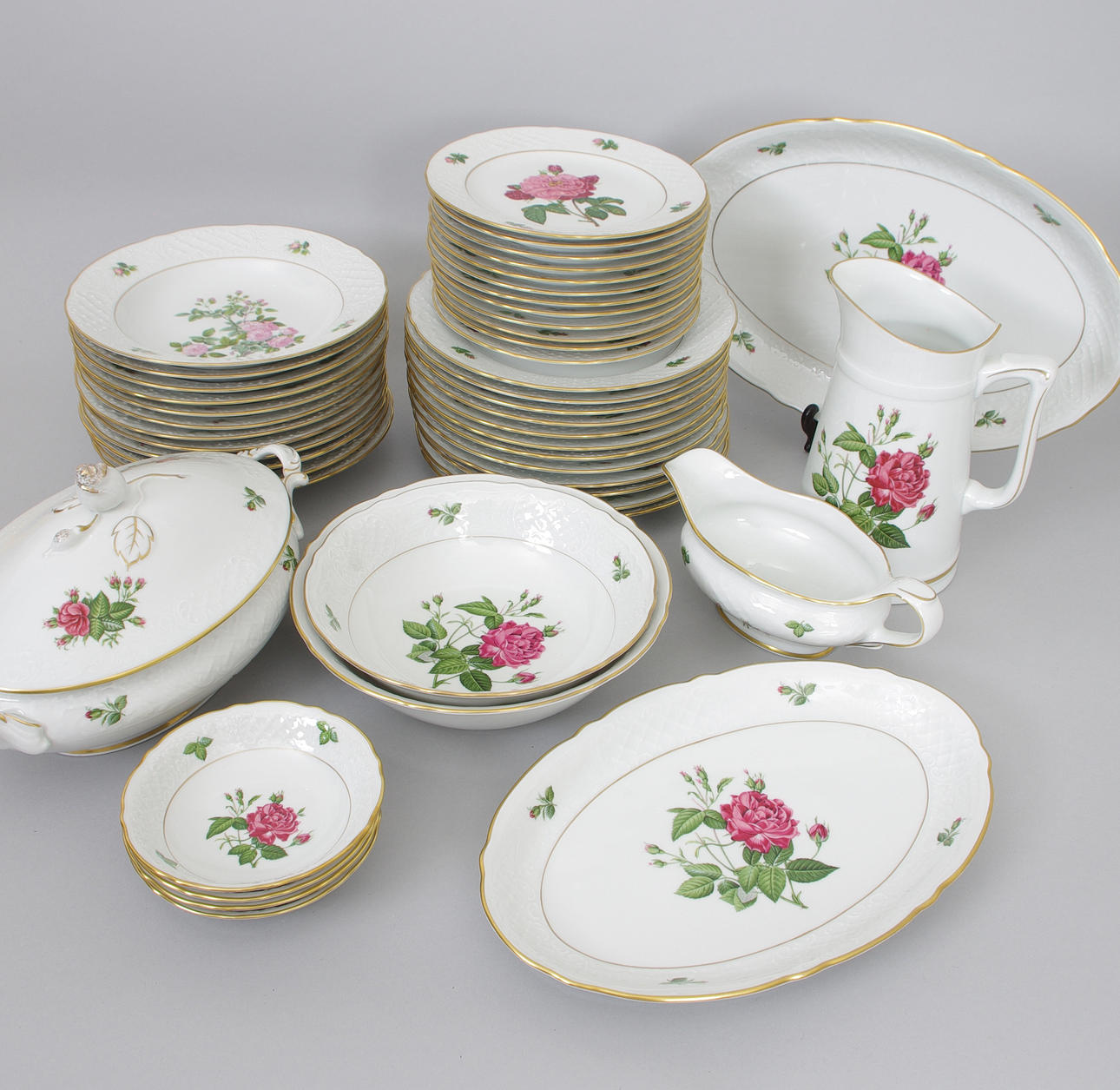 MATSERVIS, "Klassiska rosor", Schumann, Arzberg.