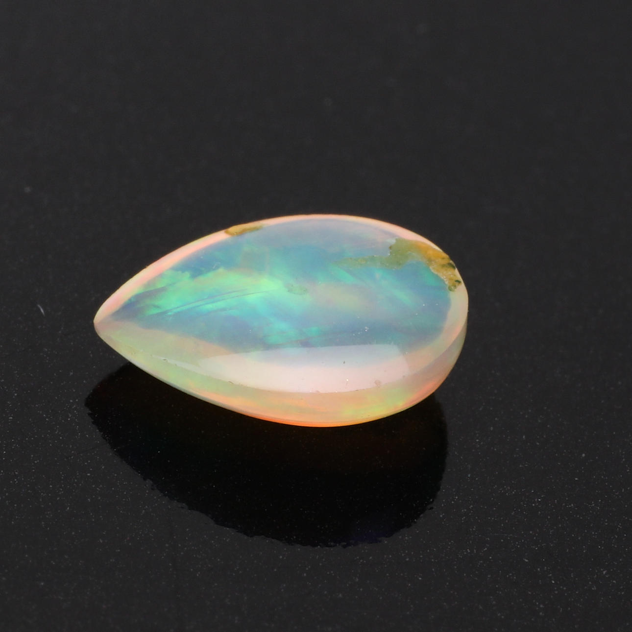 OPAL, 0,9 ct, ópalo de agua.