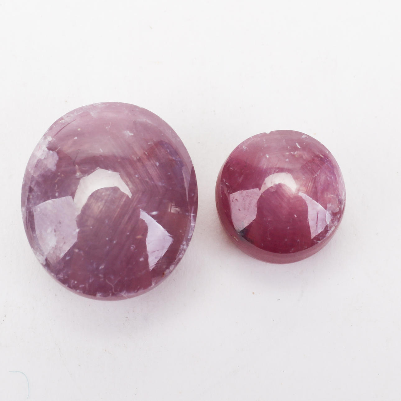 ZAFIRO ESTRELLA, 2 piezas, rojo.