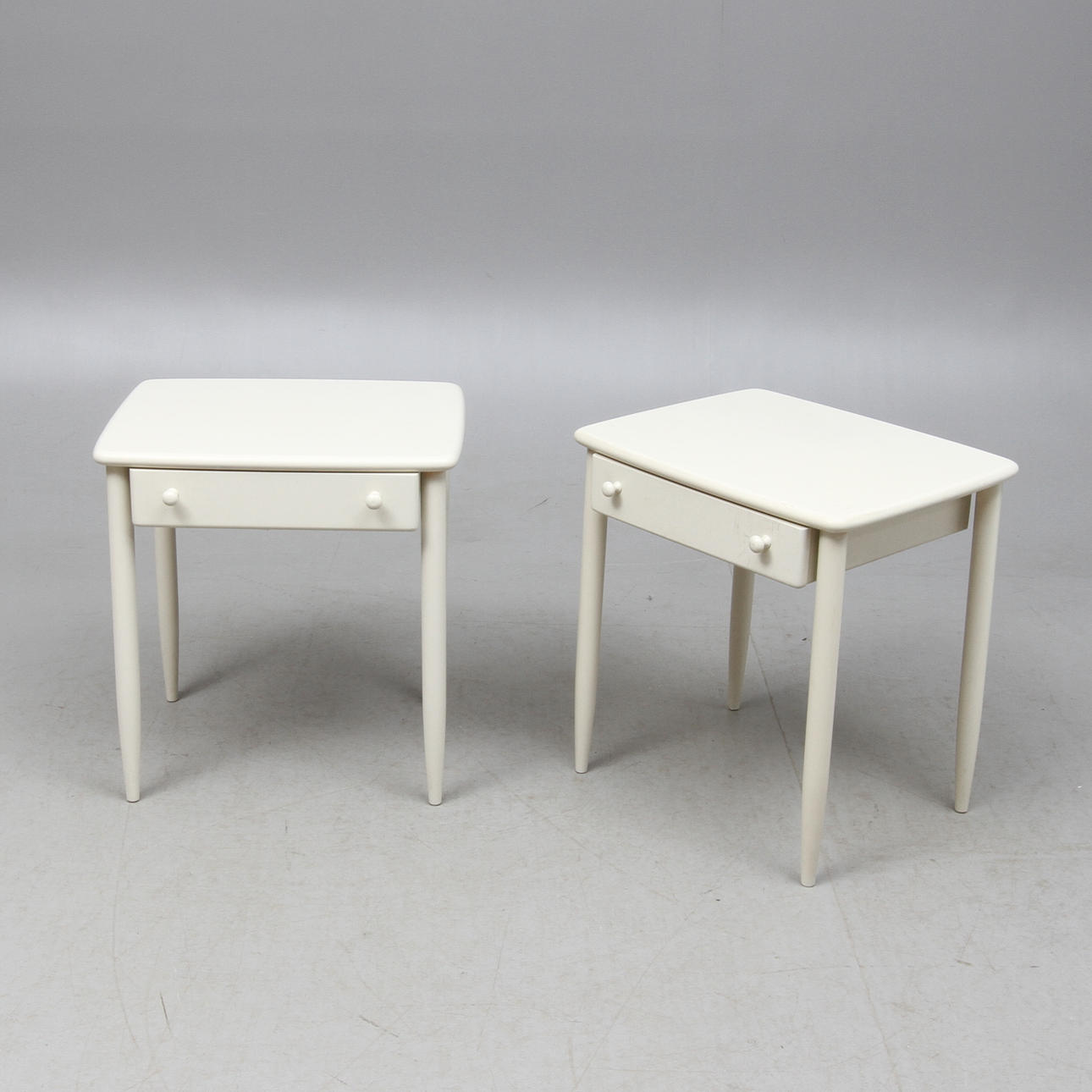 SÄNGBORD, 1 par, Asko, 1900-talets andra hälft.