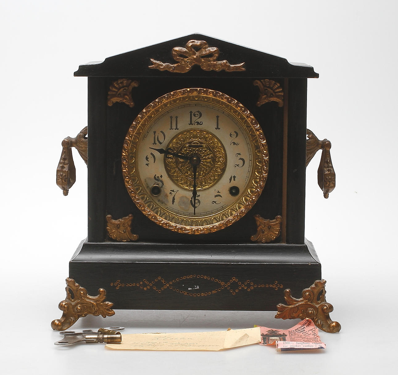 BORDSUR, empirstil, ca 1900.