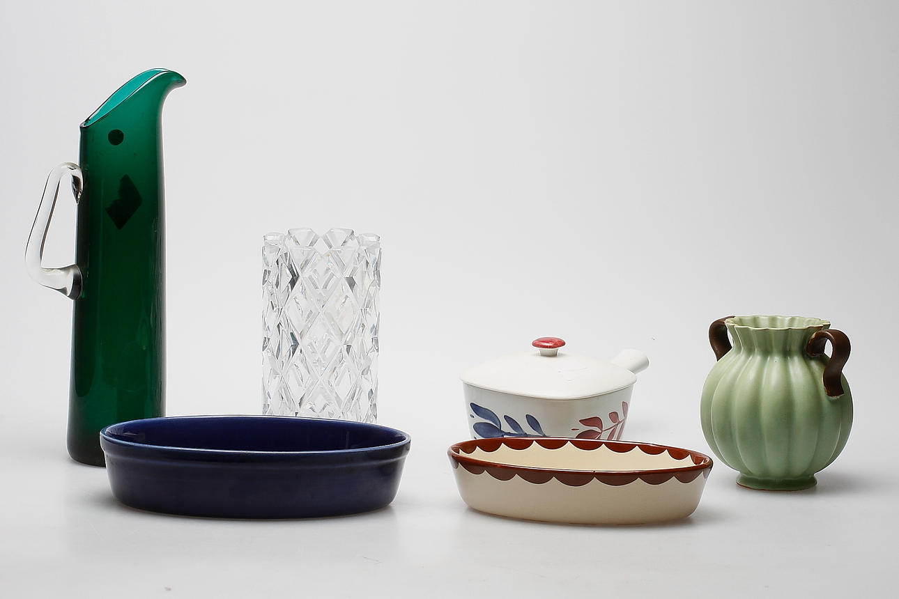 DIVERSE GLAS och KERAMIK.