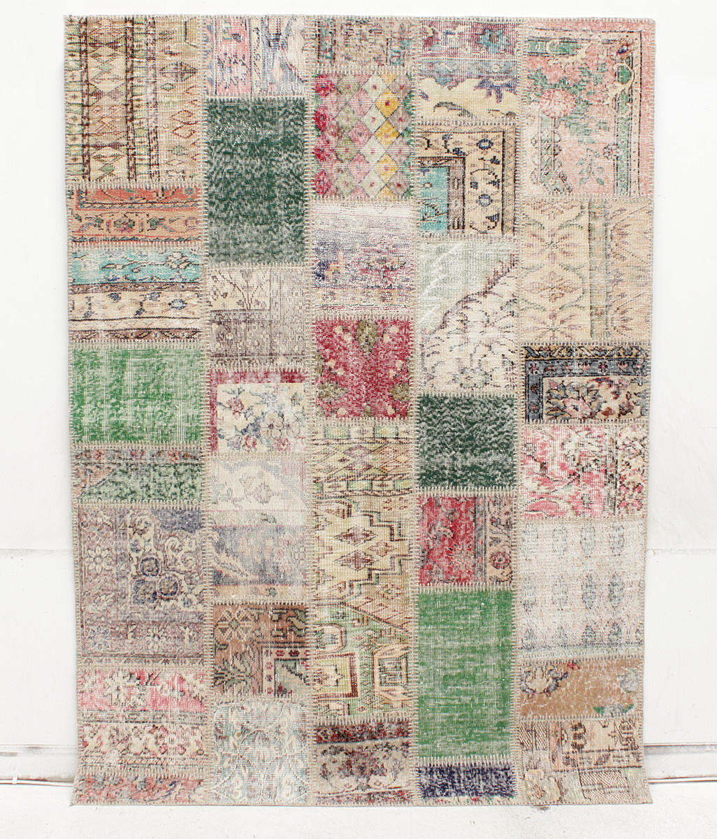 MATTA, Patchwork, 236 x 171 cm.
