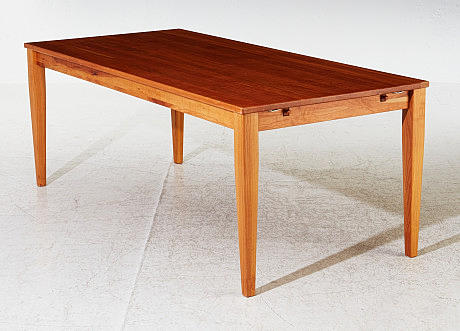 HASLEV, matbord, Danmark, körsbär, märkt undertill.