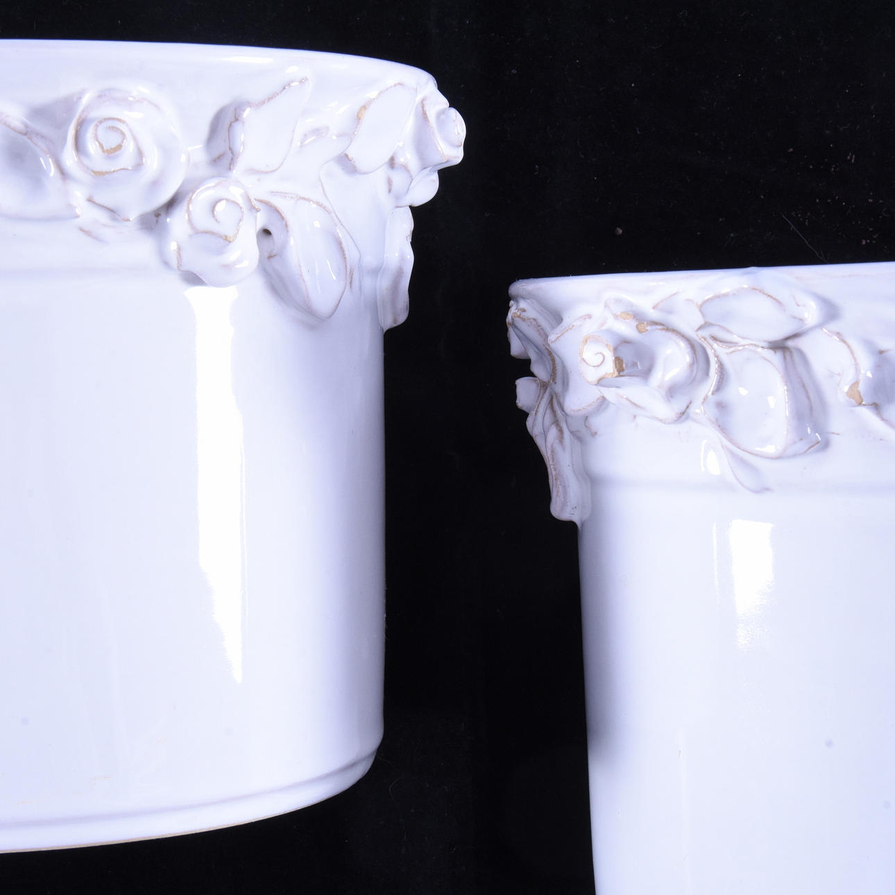 YTTERFODER, 2 st, keramik, Touben, Danmark.