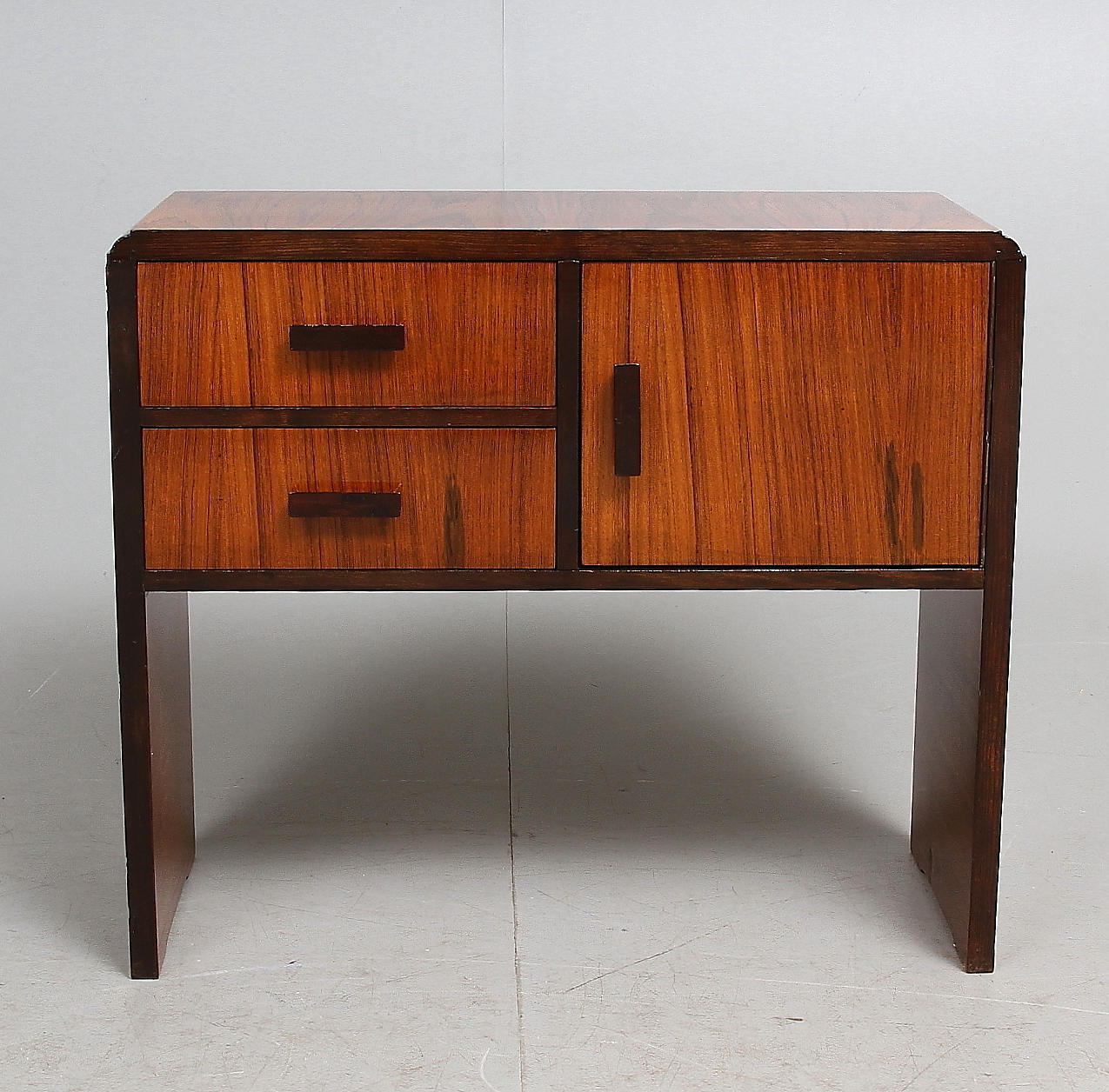 HALLBYRÅ, art deco.