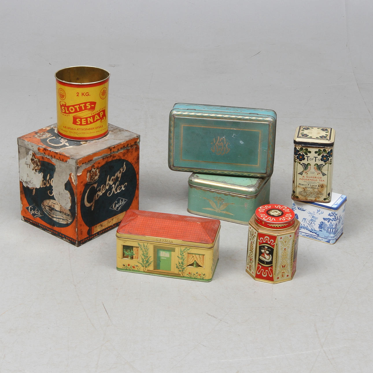 BURKAR, bland annat för Göteborgskex samt Gevalia.