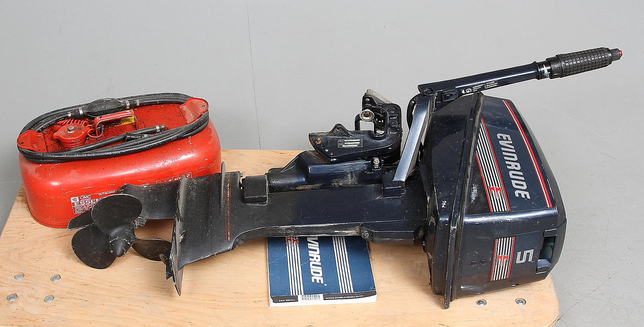 BÅTMOTOR, Evinrude 5, 1980-90-tal.