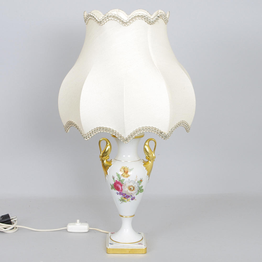 BORDSLAMPA, porslin, Bavaria Tyskland.