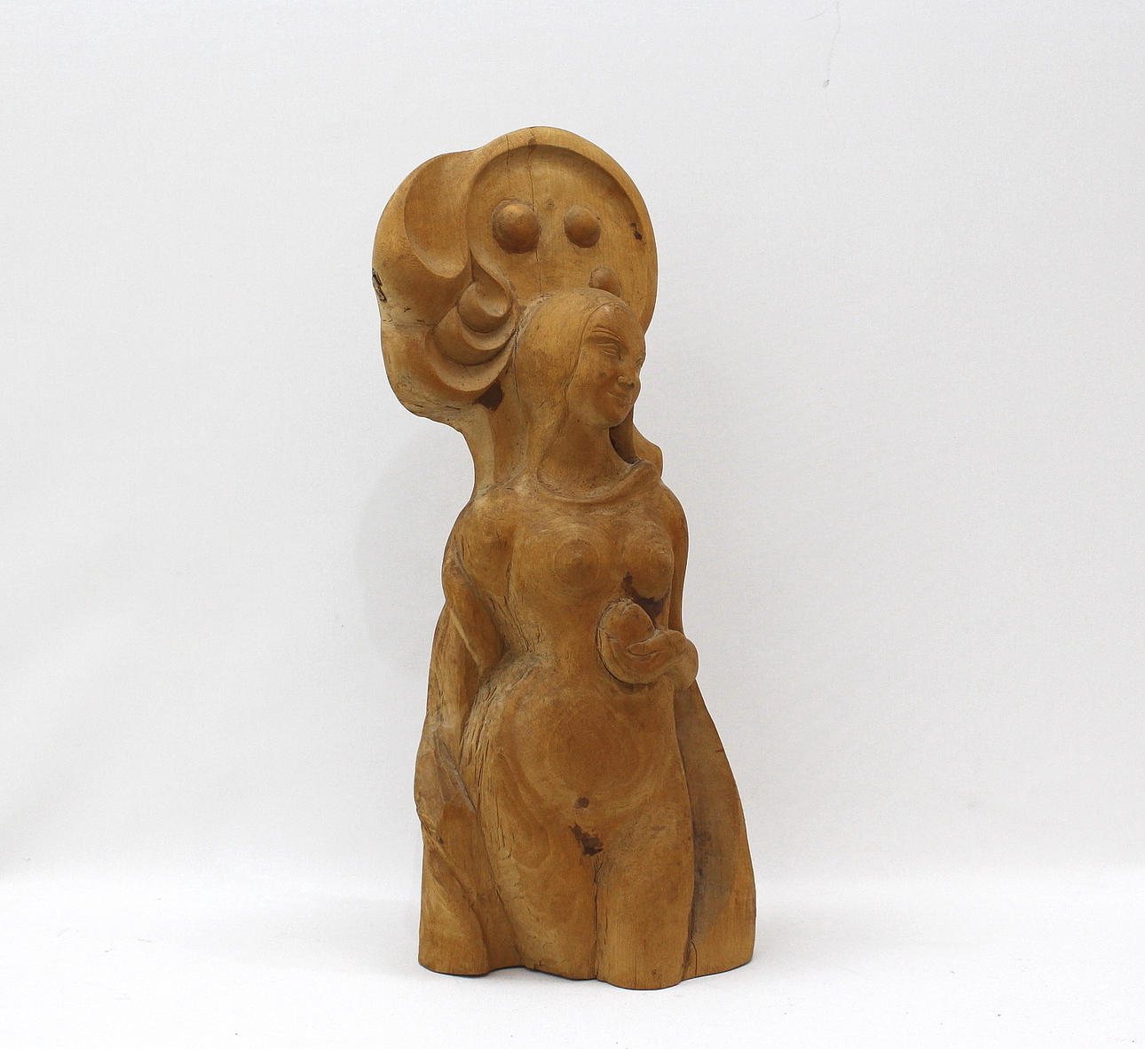 SKULPTUR av trä " Eva under kunskapers trä" numrerad 12, 1900-talets mitt.