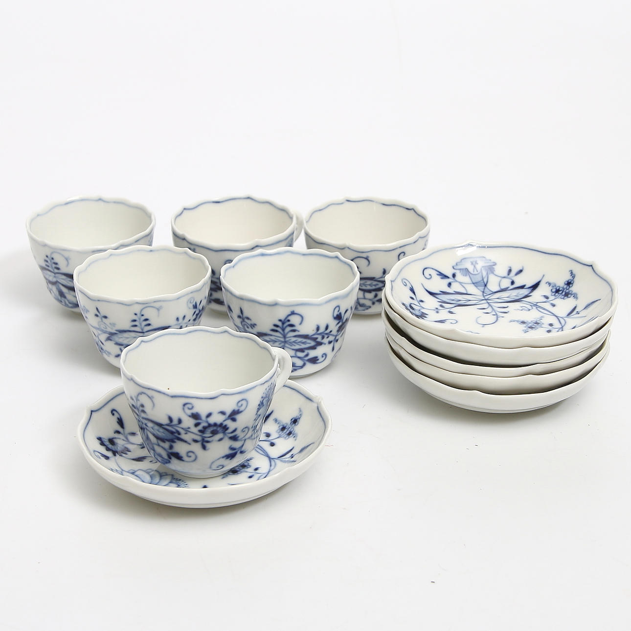 MOCCASERVIS, 12 delar, porslin. Meissen, Tyskland. 1900-talets första hälft.