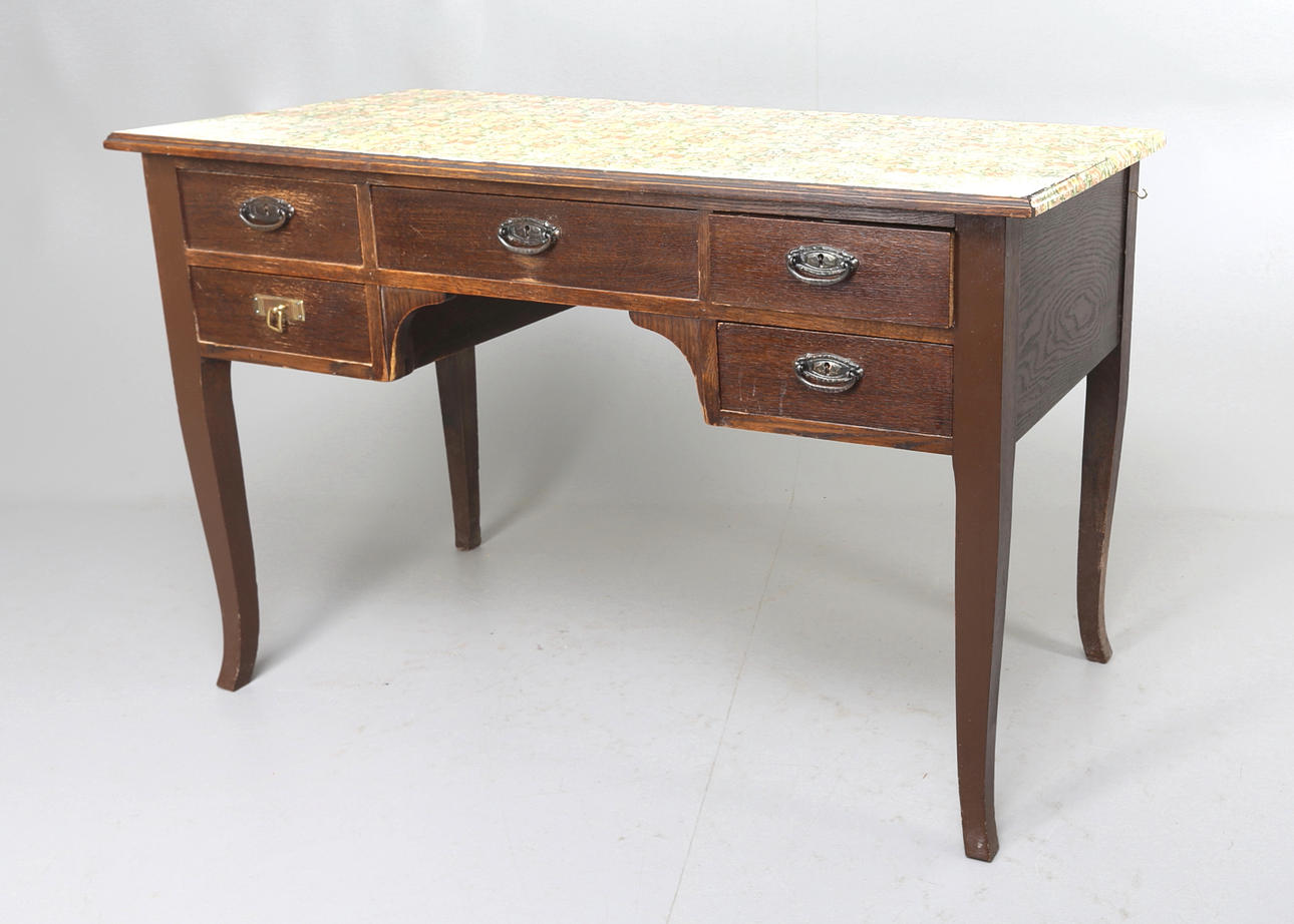 SKRIVBORD, Jugend 1910/20-tal, Ek.