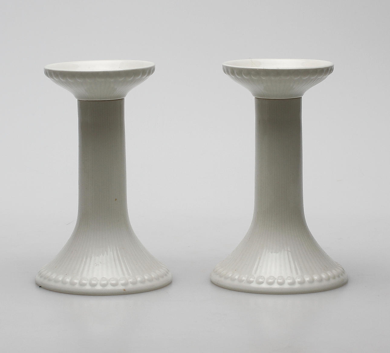 LJUSSTAKAR, ett par, porslin, "Tiara", Rörstrand.