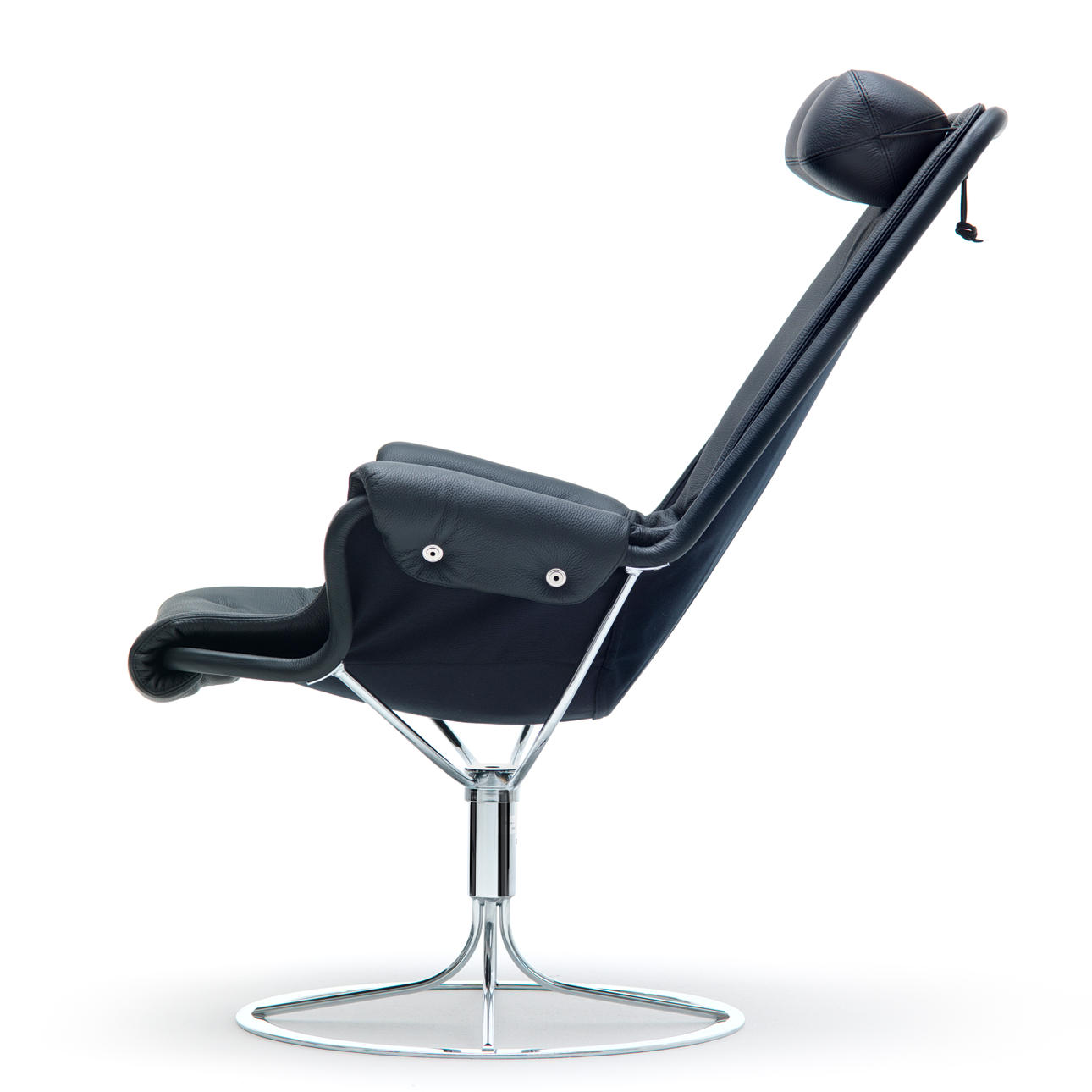 Bruno Mathssons ikoniska fåtölj Jetson.