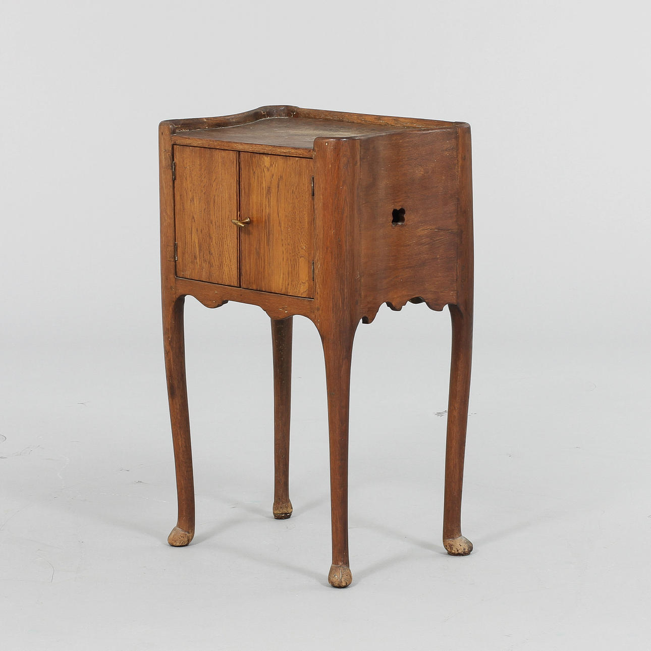 POTTSKÅP, 1800-tal, England.