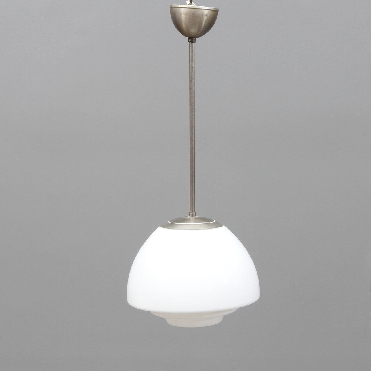 TAKLAMPA, funkis, 1900-tal.