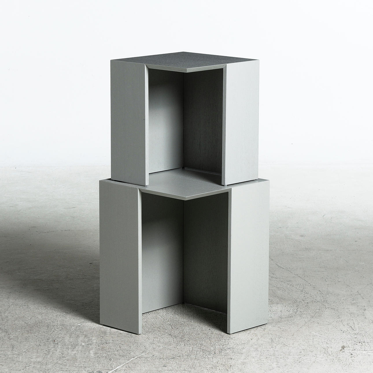 SKAGERAK. "Byggebord", 2 stk, sidebord, design Bicolter, eg.